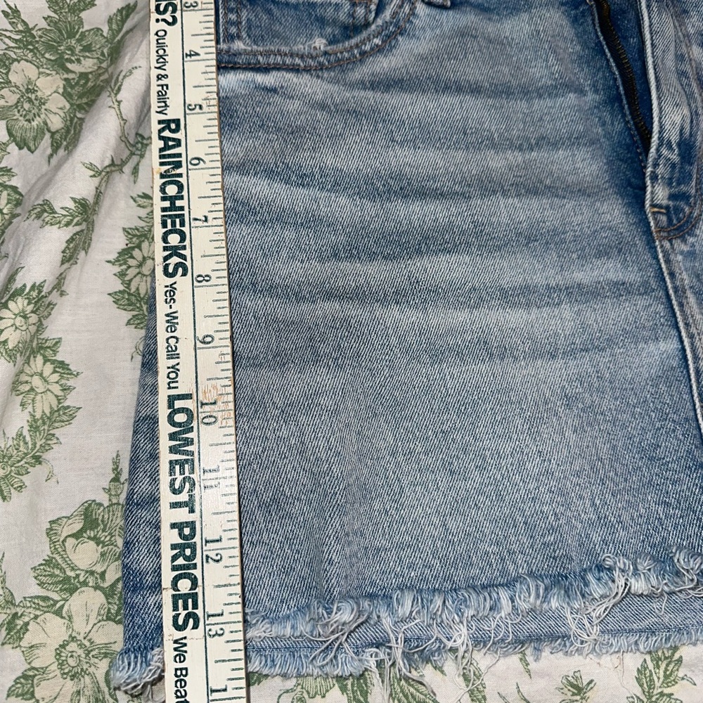 American Eagle Outfitters Light Blue Denim Mini Skirt, Mid rise. - Picture 9 of 11